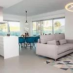 3 By Ici אלבופיירה
